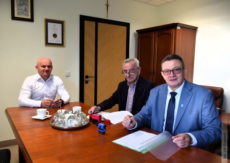 Frampol inwestuje w infrastrukturę drogową